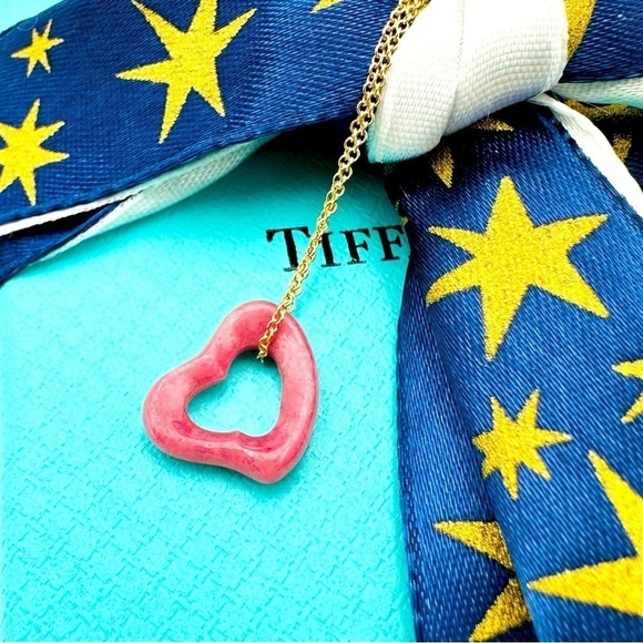 Tiffany & Co. 18K Rose Gold Pink Rhodonite Open Heart Charm Necklace w Packaging - Picture 5 of 10